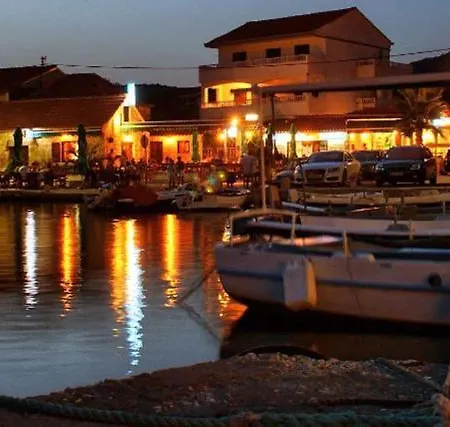 Tajana Vinisce